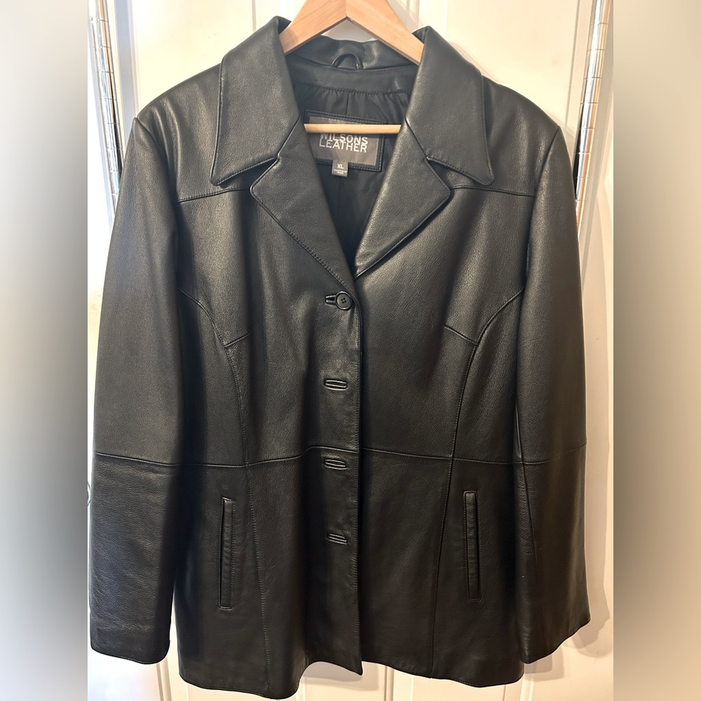 Like new Leather Coat 3/4 length